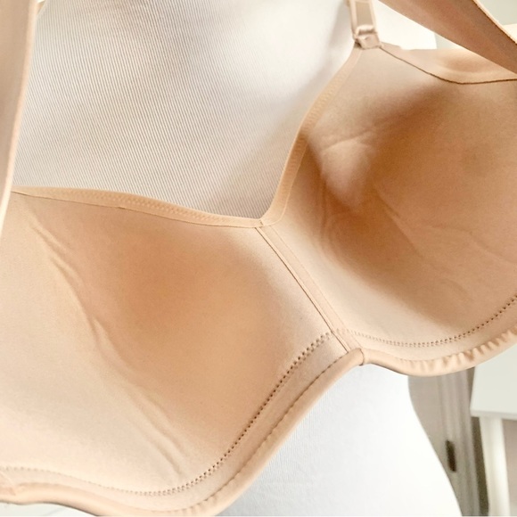 38D Warner’s Wire Free Bra - Picture 5 of 7